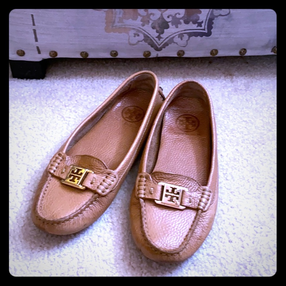 Tory Burch Tan Leather Loafers